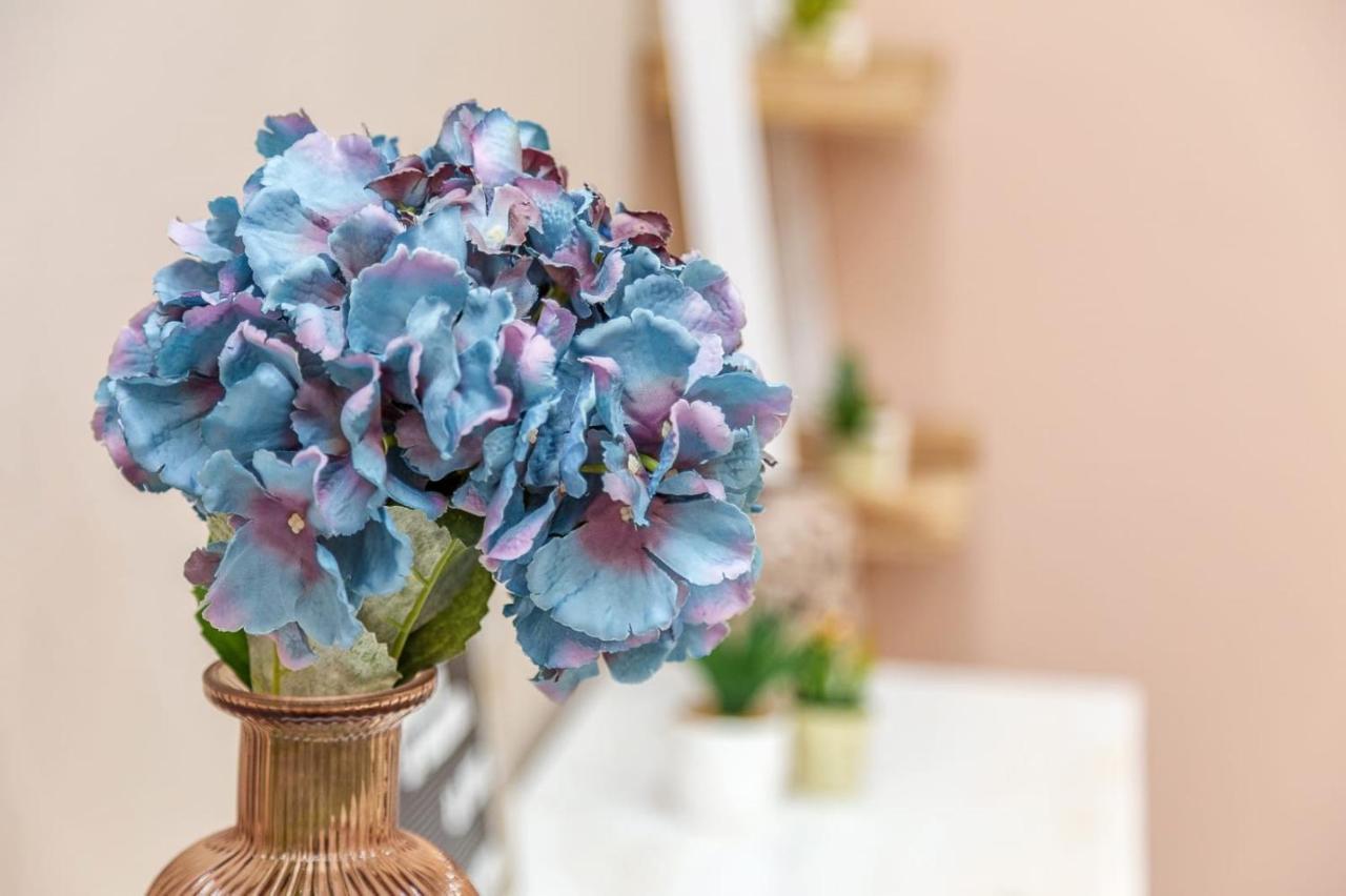 B&B Da Chiara Tortoli Ngoại thất bức ảnh