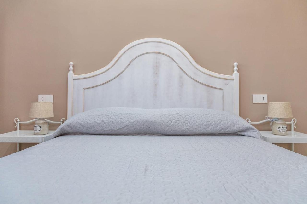 B&B Da Chiara Tortoli Ngoại thất bức ảnh