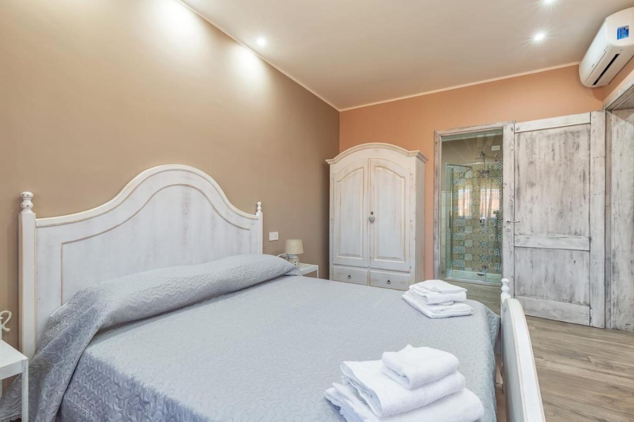 B&B Da Chiara Tortoli Ngoại thất bức ảnh